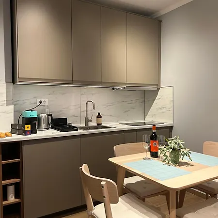 Nikolic 417 アパート *